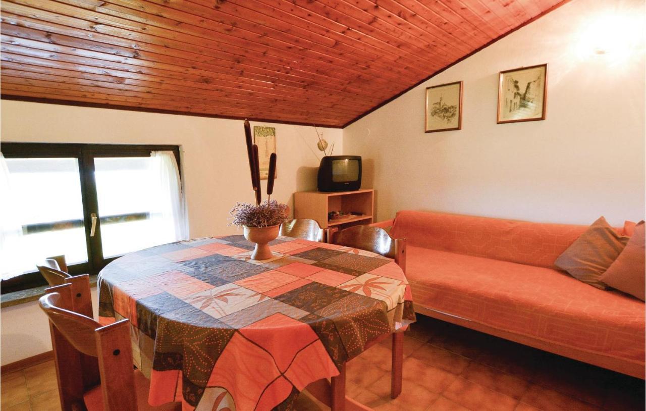 Amazing Apartment In Secovlje With Kitchen エクステリア 写真