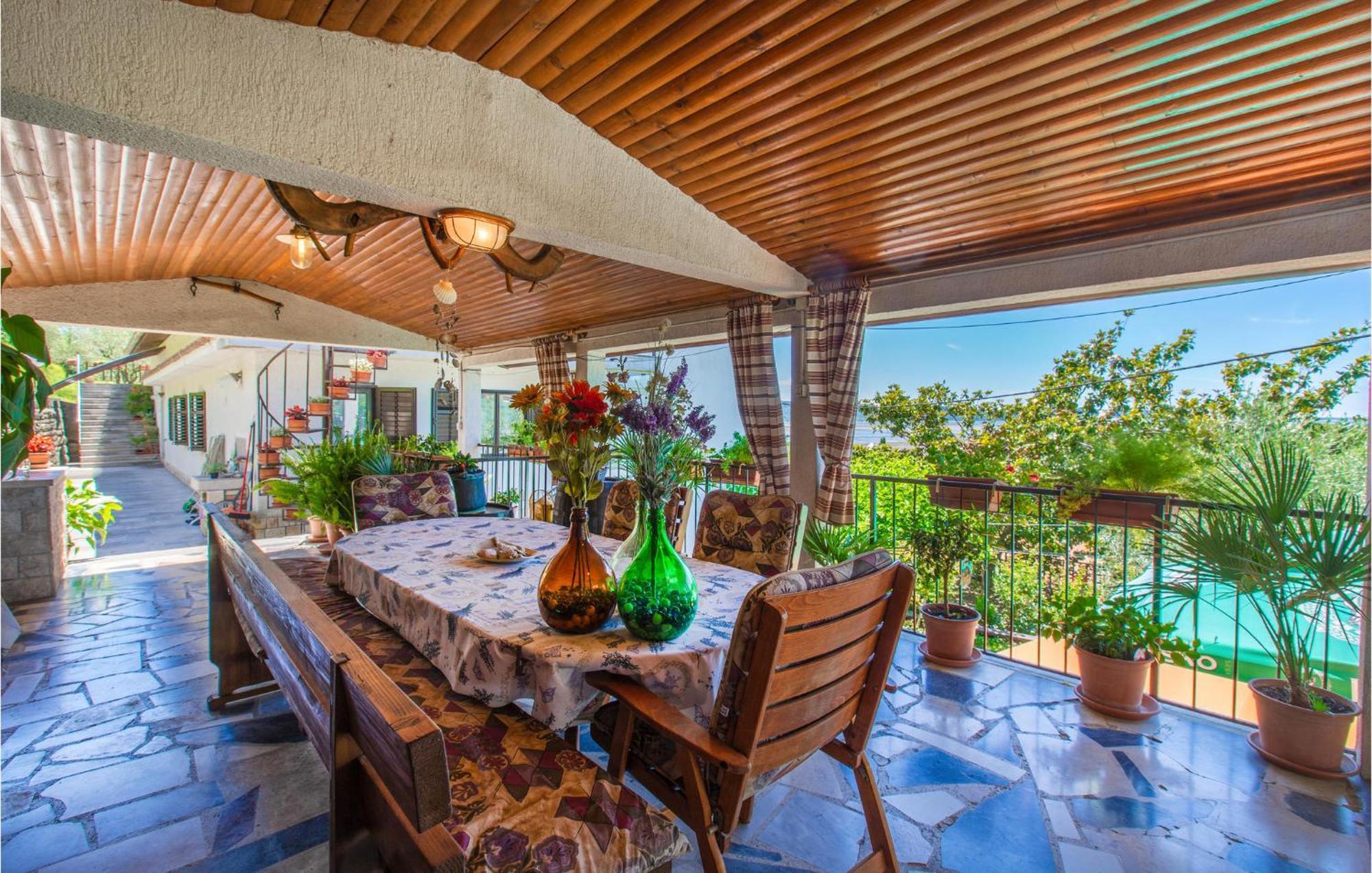 Amazing Apartment In Secovlje With Kitchen エクステリア 写真